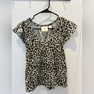 Anthropologie Olive and Cream Short Sleeve Top
